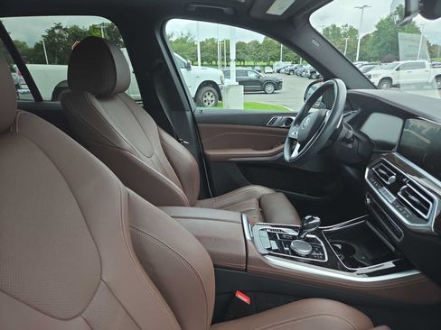 Used 2021 BMW X5 sDrive40i w/ Premium Package RWD image 4