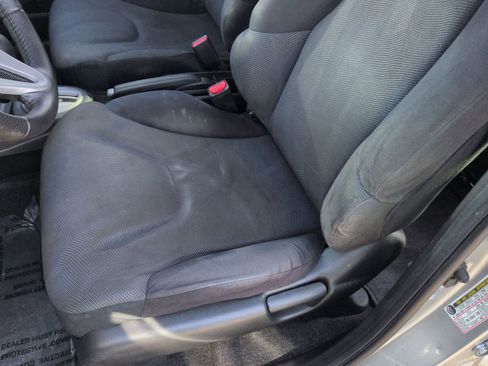 Used 2011 Honda Fit Sport image 14