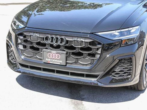 Used 2026 Audi Q8 Premium Plus w/ Premium Plus Package AWD/4WD image 8