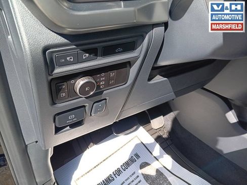 Used 2023 Ford F150 Lariat w/ Equipment Group 502A High AWD/4WD image 16