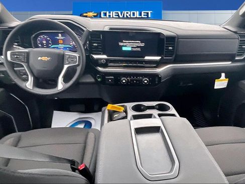 New 2026 Chevrolet Silverado 1500 LT image 5