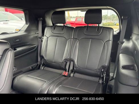 Used 2025 Jeep Grand Cherokee L Limited w/ Luxury Tech Group II image 22