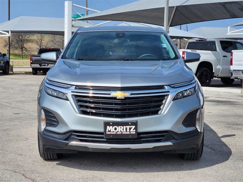 Used 2024 Chevrolet Equinox LT image 2
