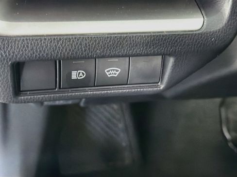 Used 2026 Toyota Prius LE FWD image 16