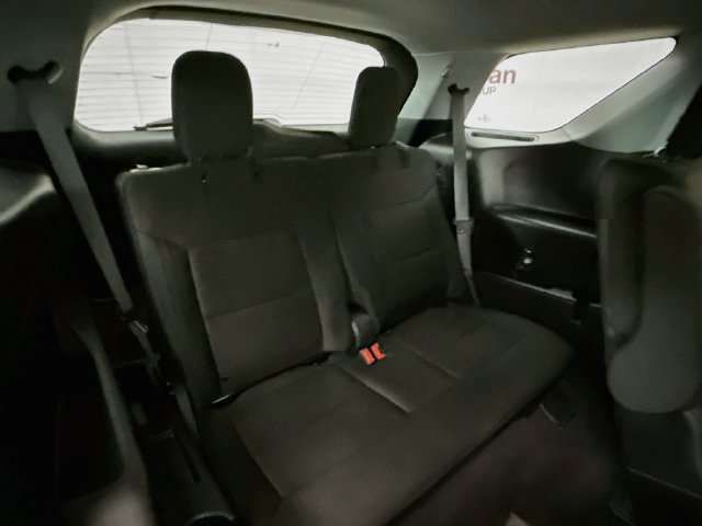 Used 2022 Ford Explorer XLT AWD/4WD image 26