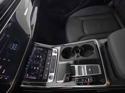 Used 2024 Audi Q7 2.0T Premium Plus image 38