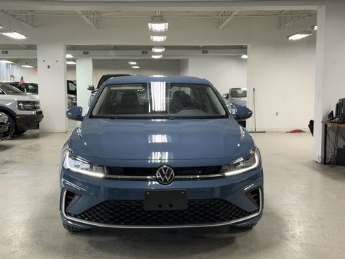 Used 2025 Volkswagen Jetta S image 1