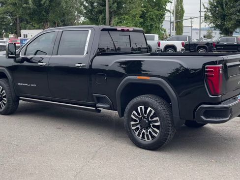 New 2026 GMC Sierra 3500 Denali Ultimate AWD/4WD image 75