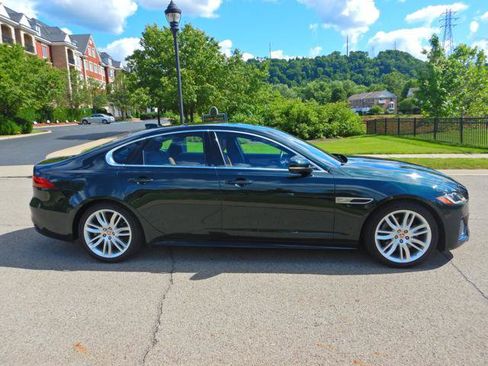Used 2021 Jaguar XF R-Dynamic SE AWD/4WD image 7