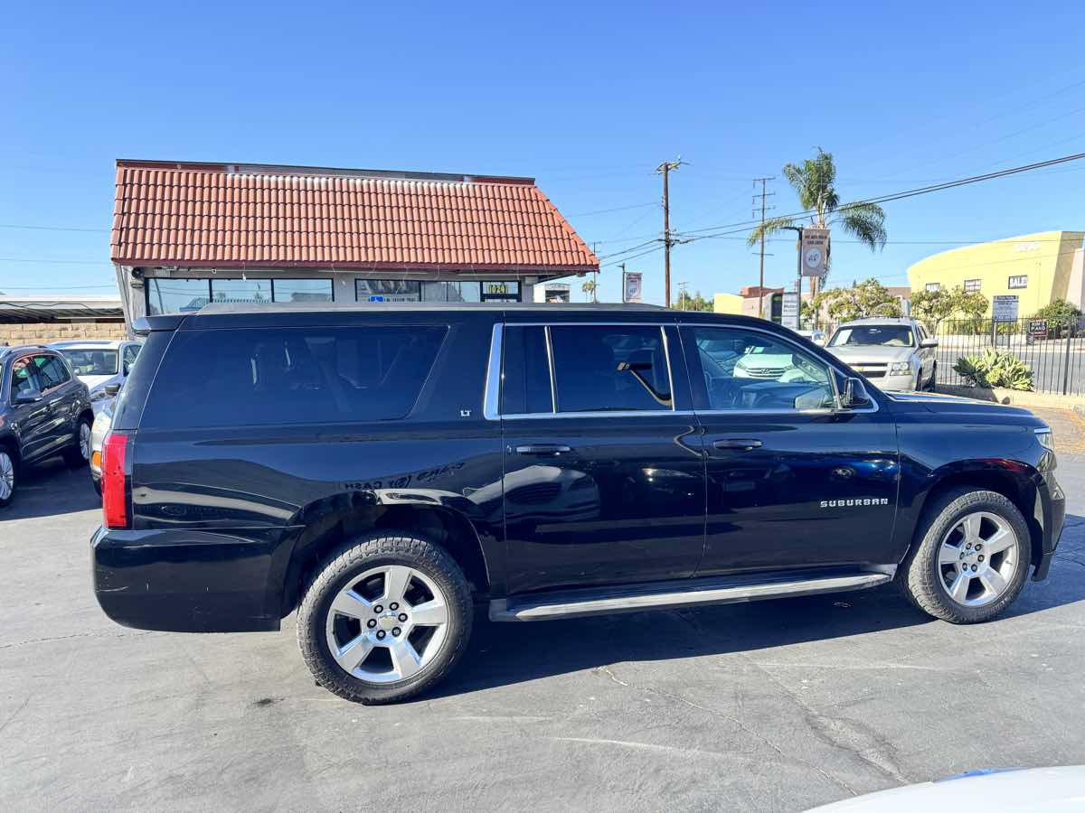 Used 2015 Chevrolet Suburban LT AWD/4WD image 5