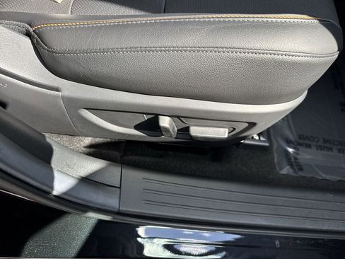 Certified 2025 MAZDA CX-50 AWD 2.5 Turbo w/ Premium Pkg image 46