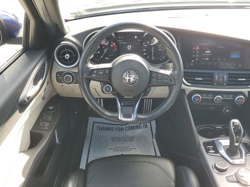 Used 2020 Alfa Romeo Giulia Ti Sport image 18