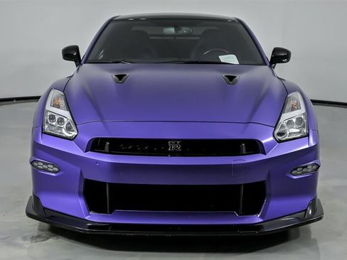 Used 2024 Nissan GT-R Premium w/ Premium Interior Package AWD/4WD image 5