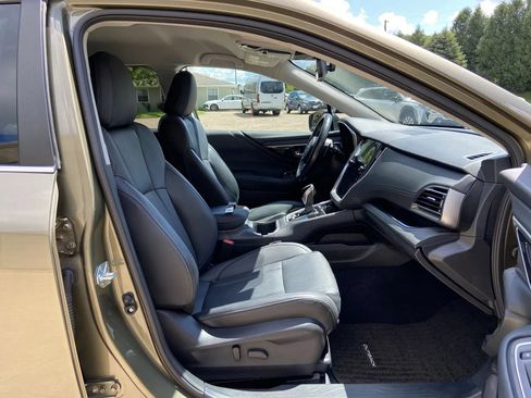 Used 2024 Subaru Outback Limited AWD/4WD image 13