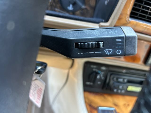 Used 1996 Jaguar XJS 4.0 Convertible RWD image 17