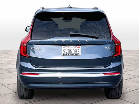 Used 2025 Volvo XC90 B5 Core w/ Protection Package Premier image 7