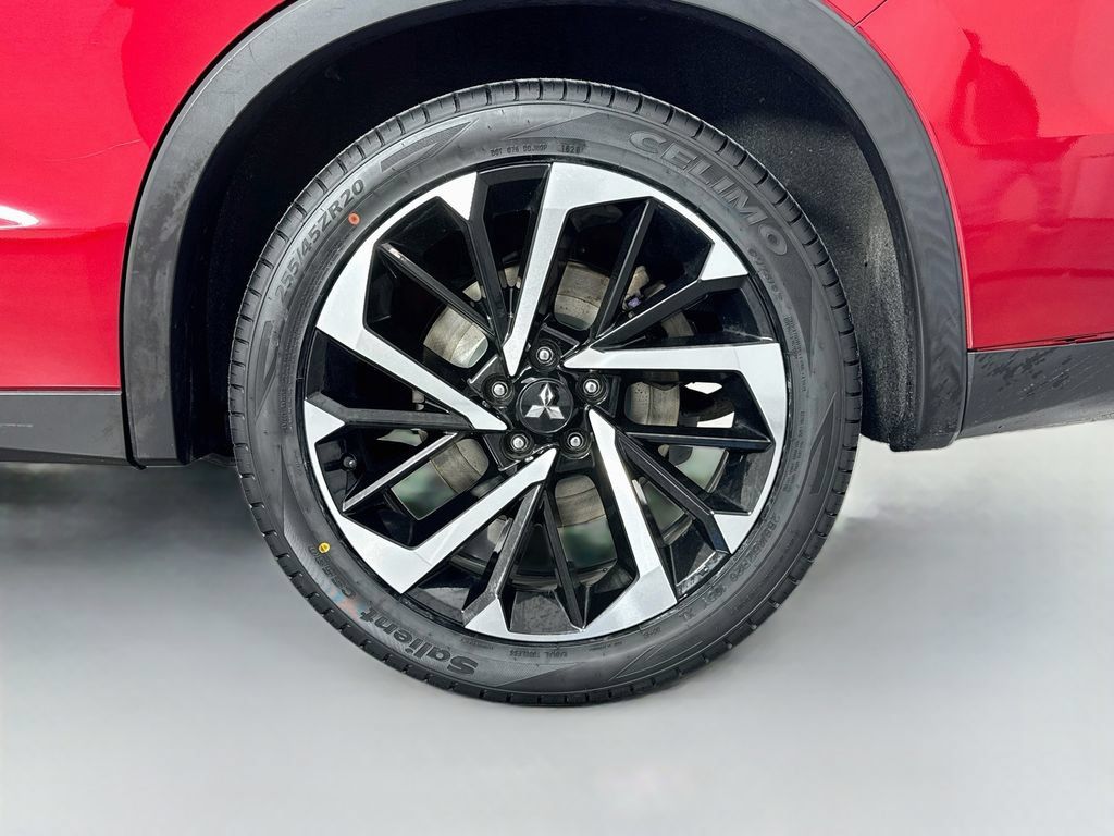 Used 2022 Mitsubishi Outlander SE AWD/4WD image 47