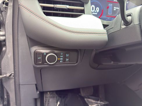 New 2026 Ford Explorer Active AWD/4WD image 19