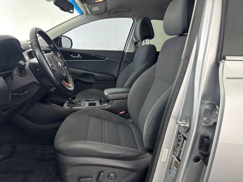 Used 2016 Kia Sorento FWD w/ LX Convenience Package image 23