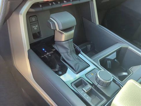 New 2026 Toyota Tundra Limited image 20