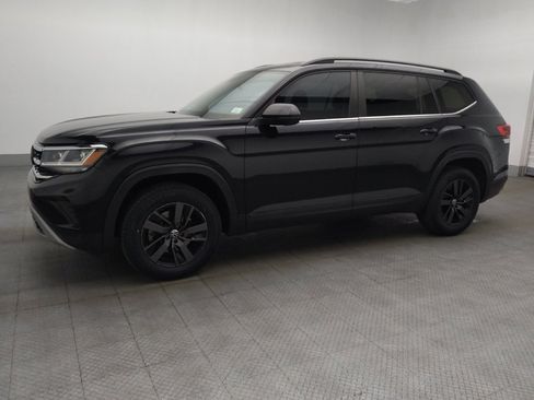 Used 2021 Volkswagen Atlas SE FWD image 2