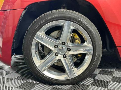 Used 2006 Jeep Grand Cherokee SRT8 w/ SRT Option Group I image 14