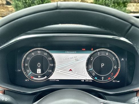 New 2026 Jaguar F-PACE R-Dynamic S image 22