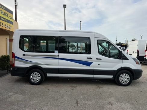 Used 2018 Ford Transit 350 XL RWD image 9