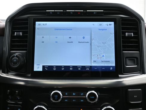 Used 2023 Ford F150 Lariat w/ Equipment Group 502A High image 32