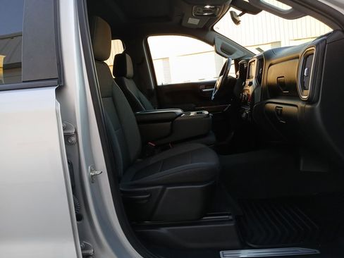 Used 2019 Chevrolet Silverado 1500 LT w/ Texas Edition image 29