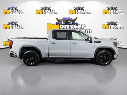 Used 2024 GMC Sierra 1500 Elevation w/ LPO, Elevation Black Package