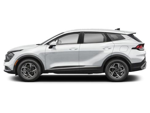 Used 2025 Kia Sportage LX FWD image 3