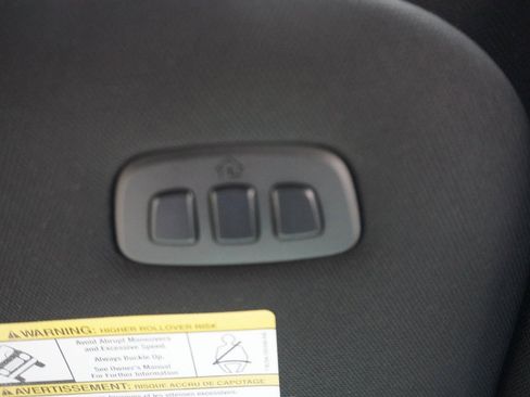 Certified 2024 Ford F250 Platinum image 18