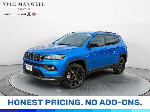 New 2026 Jeep Compass Latitude image 1