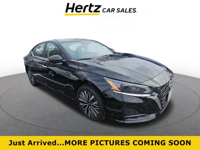 Used 2025 Nissan Altima 2.5 SV