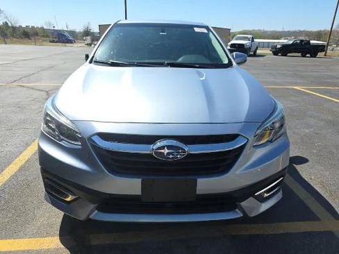 Used 2020 Subaru Legacy Limited image 6