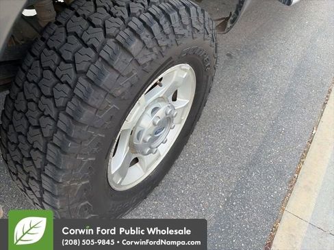 Used 2016 Ford F250 XLT w/ XLT Value Package image 11