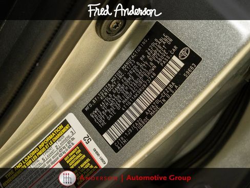 Used 2024 Toyota Camry SE FWD image 18