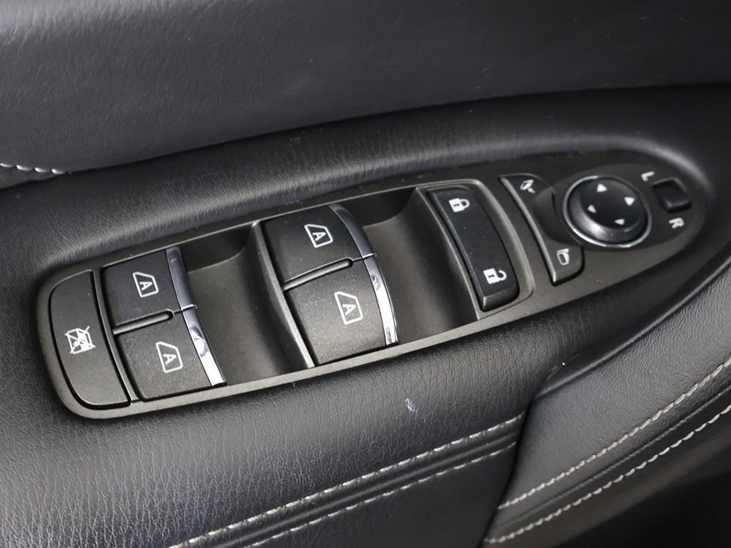 Used 2024 INFINITI QX80 Sensory AWD/4WD image 50