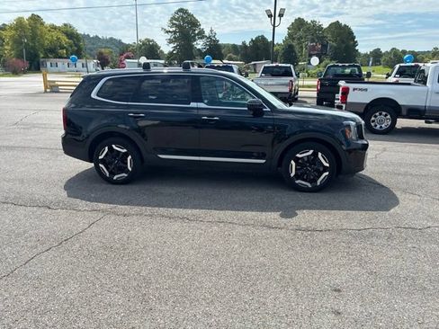 Used 2025 Kia Telluride S AWD/4WD image 47