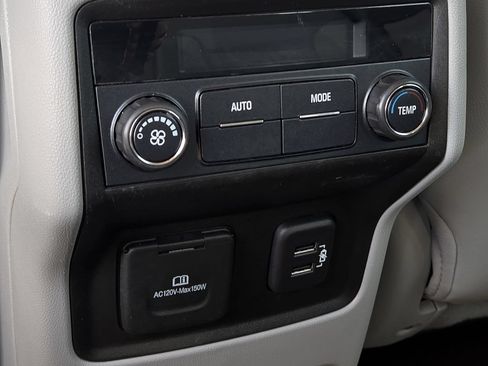 Used 2019 GMC Acadia SLT FWD image 12
