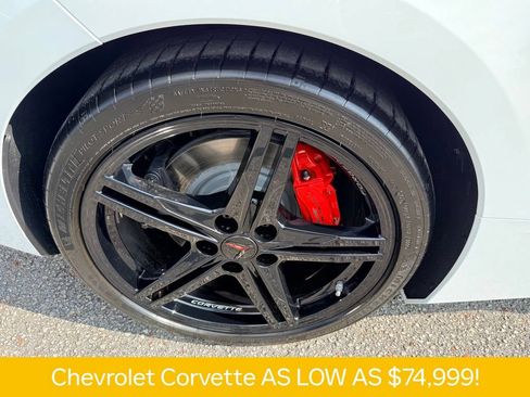 Used 2026 Chevrolet Corvette Stingray Preferred Cpe w/ Z51 Performance Package RWD image 31