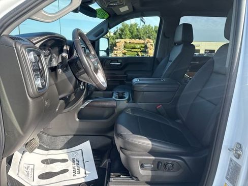 Used 2022 GMC Sierra 2500 SLT w/ Texas SLT Premium Package AWD/4WD image 11