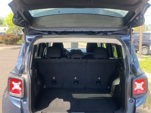 Used 2023 Jeep Renegade Trailhawk image 24