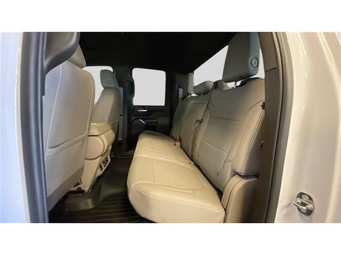 Used 2022 GMC Sierra 2500 SLT w/ Gooseneck/5TH Wheel Package AWD/4WD image 15