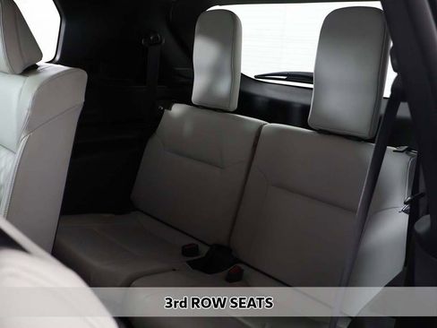 Used 2022 Mitsubishi Outlander SEL image 9