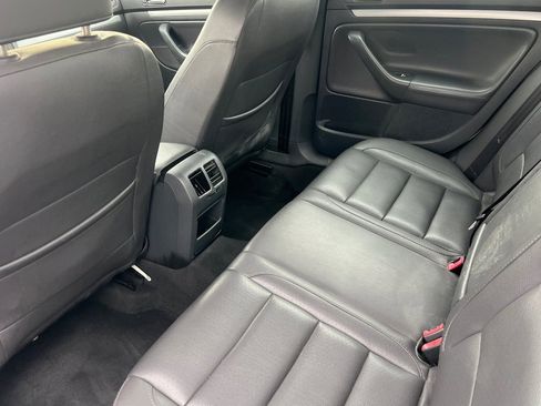 Used 2006 Volkswagen Jetta 2.5 image 10