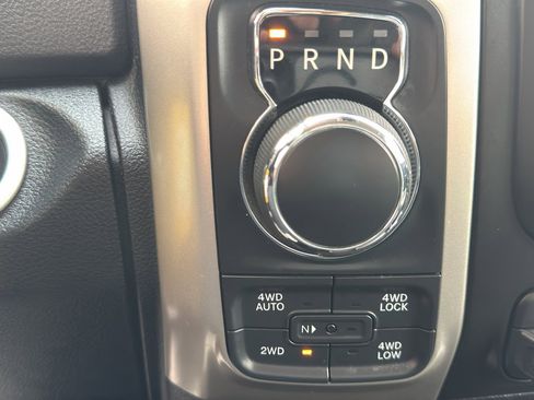 Used 2015 RAM 1500 Big Horn image 12