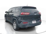 Used 2014 Jeep Cherokee Sport image 5