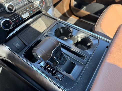 Used 2025 Ford F150 King Ranch AWD/4WD image 31